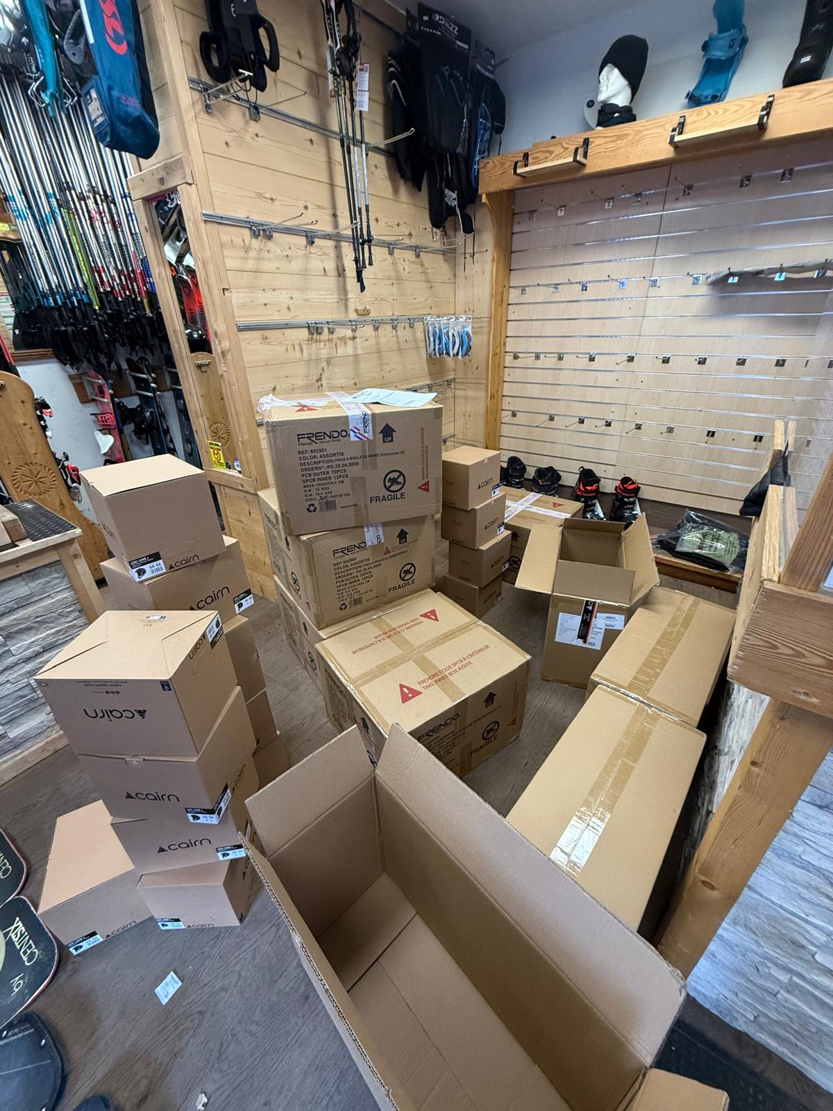 Réception des colis Frendo et autres